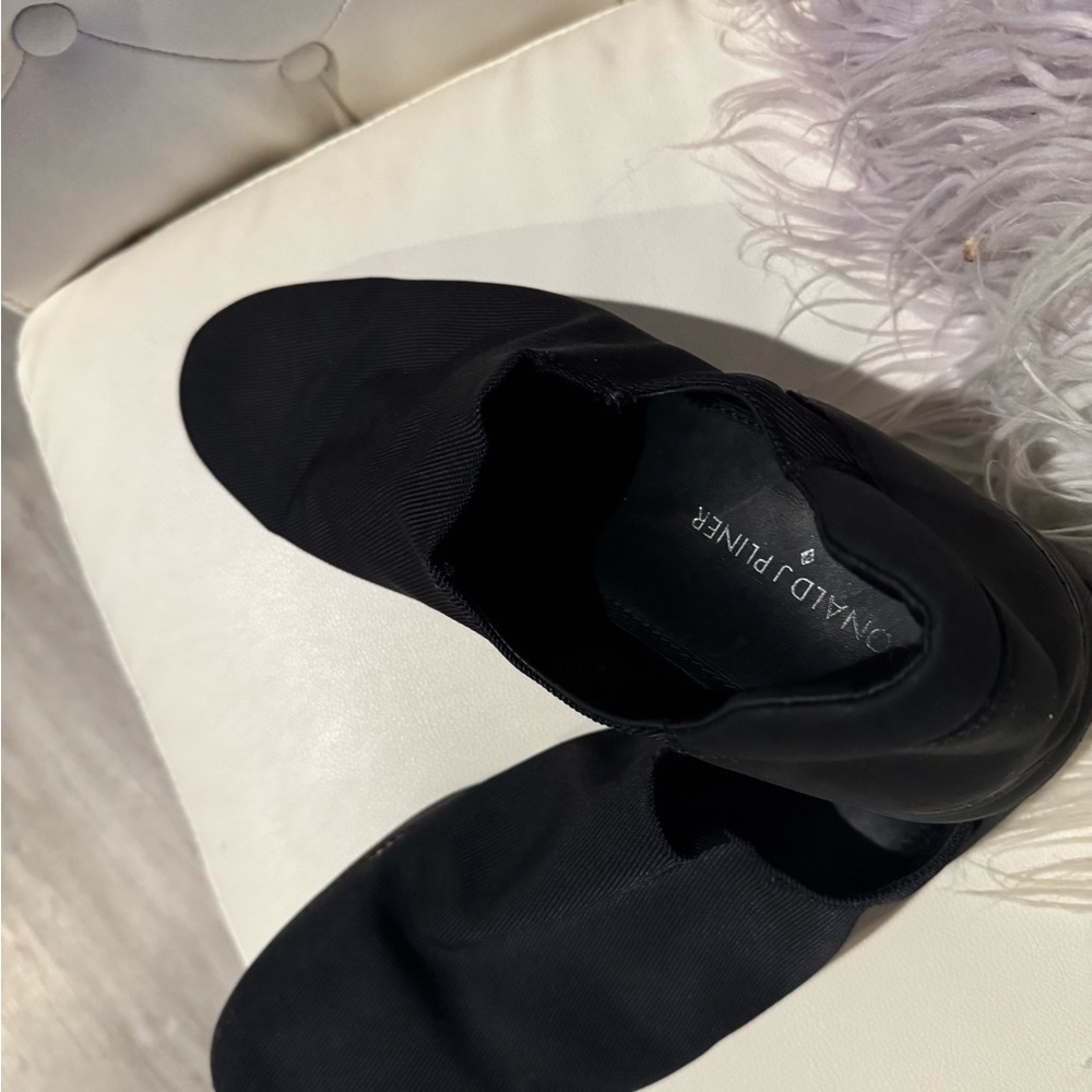 Men's Black Slip-On Shoes‎ - Picture 3 of 5